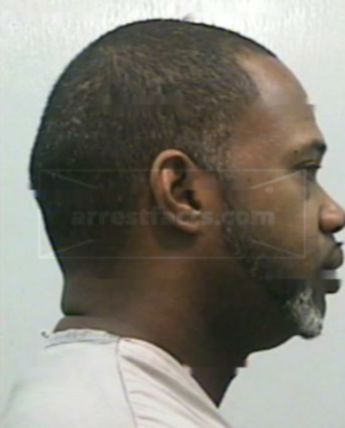 Jimi L Holt