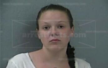 Ashley Pearl Stoops