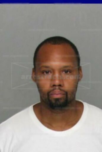 Quinton Tremaine Walton