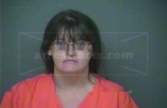 Lucinda Q Fields