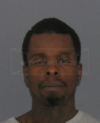 Donovan T Clark