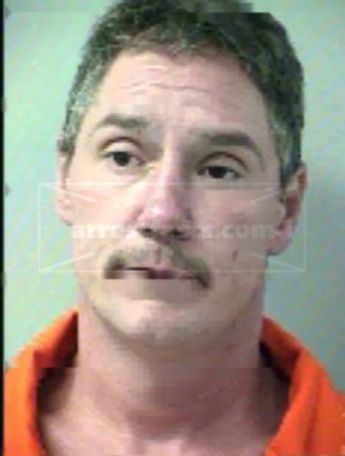 Michael Ray Walker