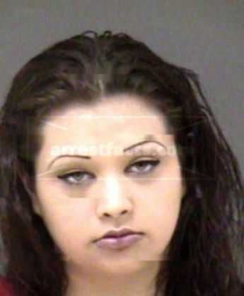 Traci L Turner