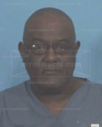 Jim H Odoms
