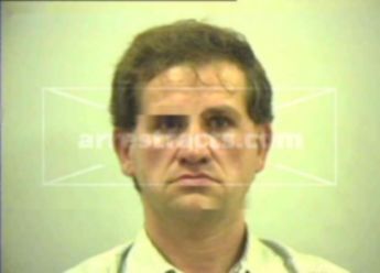Richard L Dettenbeck