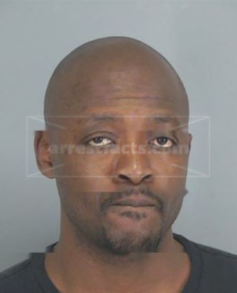 Elliott Jermaine Thompson