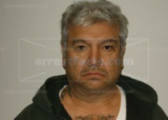 Ernest Flores