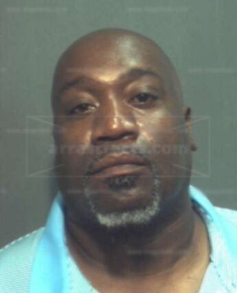 Lorenzo Slayton