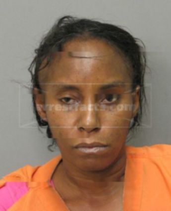 Lakeisha L Pratt
