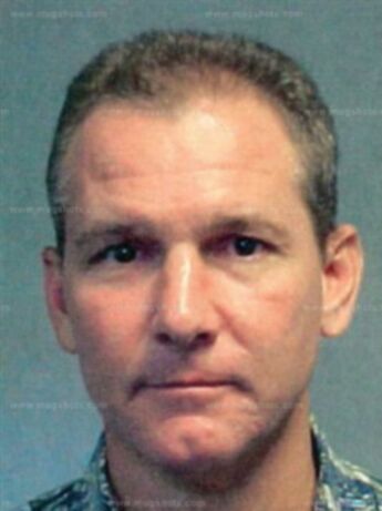 Robert Wayne Holzwarth