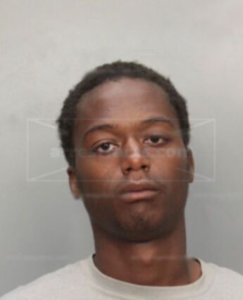 Tavarus S Holmes