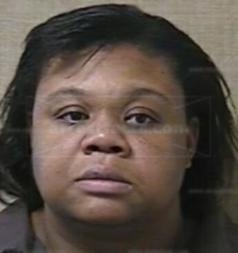 Kelli M Awuonda
