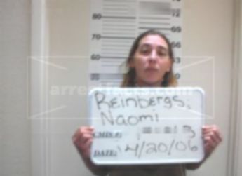 Naomi Reinbergs