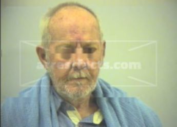 Robert G Snow