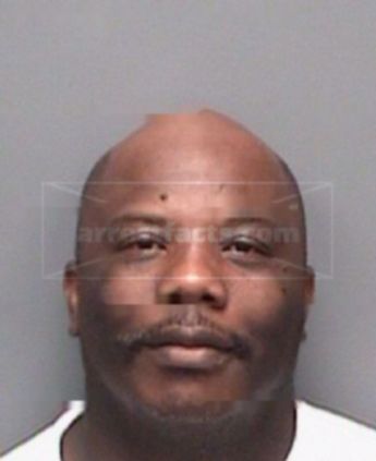 Robert Huggins