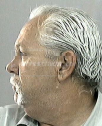 Robert D Crowell