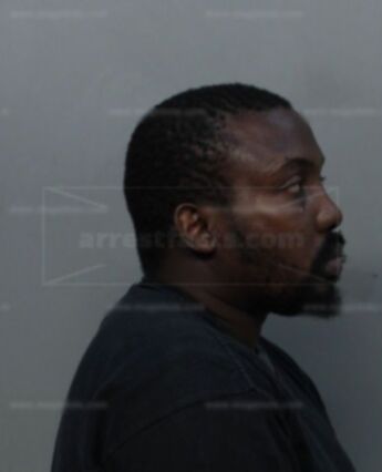 Alim Mc Cullough