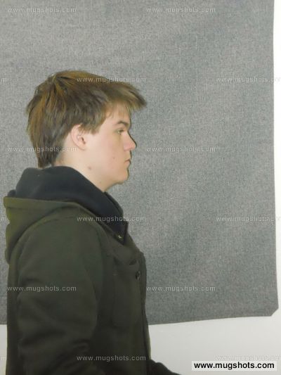 Lochlan R Dutmer