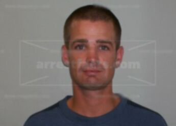Justin J Bradt