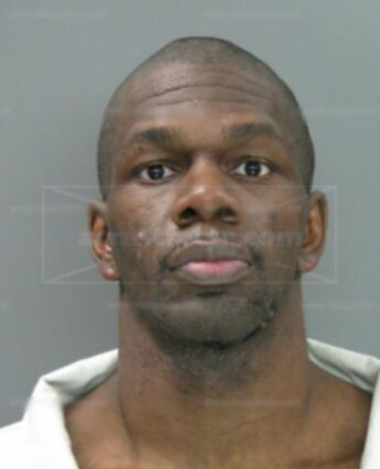 Quincy Oneil Washington