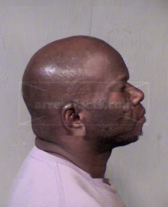 Jerry L Braggs