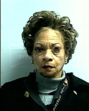 Donna M Mack