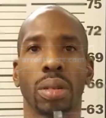 Larry J Bailey