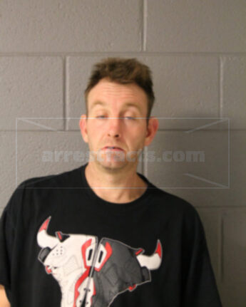 Sean R Eilert