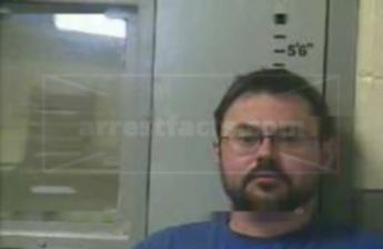 Jeremy D Hester