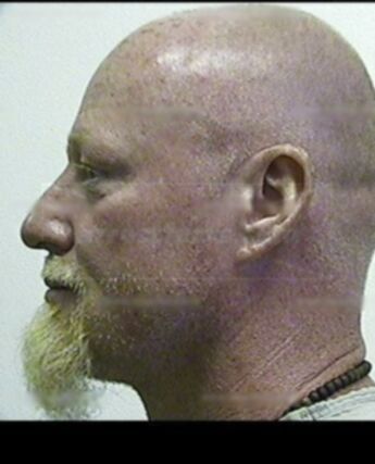 Darrell R Omar