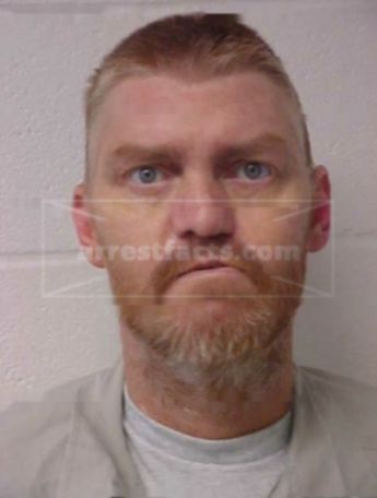 Robert D Brumfield