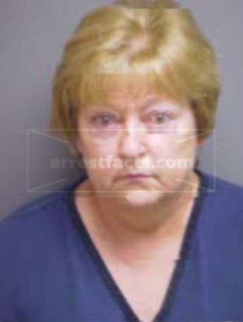 Marcia L Ezzell