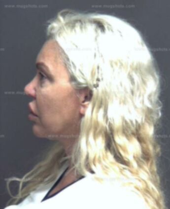 Leila M Freitas