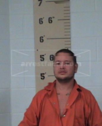 Travis Levi Pierce