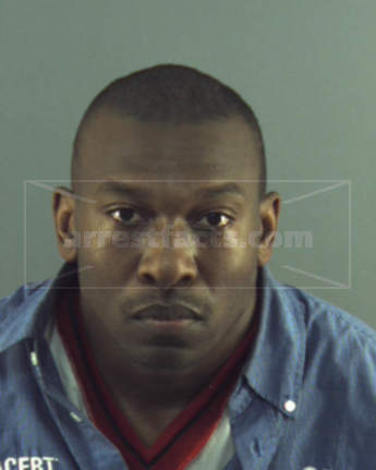 Alvino Deandre Giles