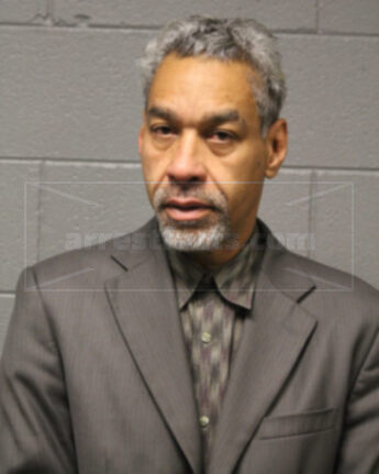 Gregory T Green