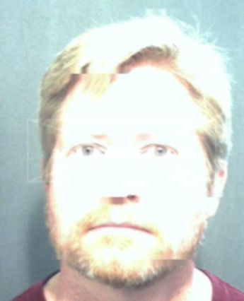 Duane D Winjum