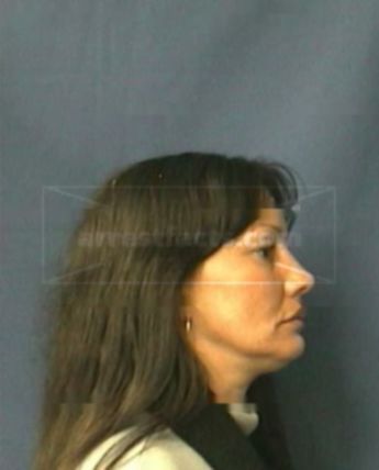 Michelle D Reynolds