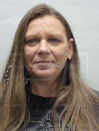Donna M Hausknecht