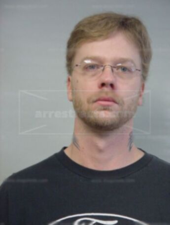 Scott L Smolen