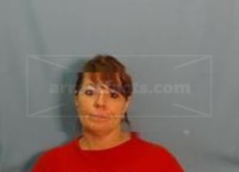 Lynn Lewis