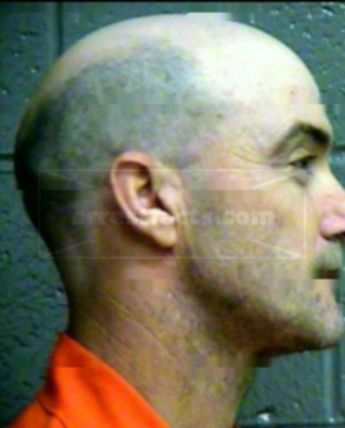 Jerry L Nichols