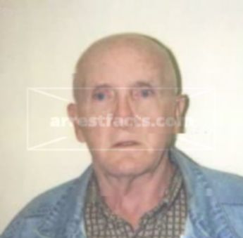 Robert L Denike