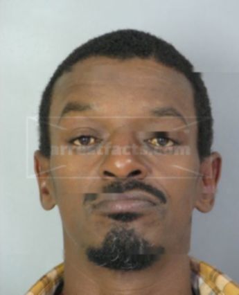 Almalee L Gibbs