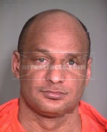 Marcus D Oliver