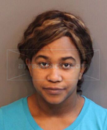 Selena Lashuna Thompson