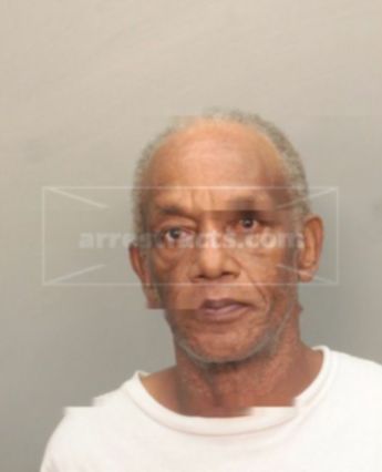 Earl Dixon