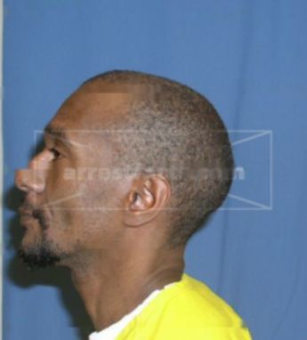 Derrick D Hamilton
