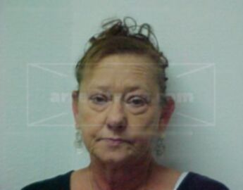 Cynthia A Snelling