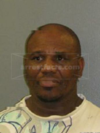 Tracy T Williams